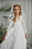 Dziewczyna sukienki Bohemian 2023 Flower Boho z długim rękawem koraże koronkowe małe dzieci urodziny Pierwsza sukienka komunii