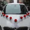 装飾的な花ウェディングカーミラーハンドルドアリボンヘッドファブリックブライダルPAのための白いバラ人工花