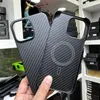 Coque mince en fibre de carbone véritable pour iPhone 14 Pro Max 14Pro Coque arrière magnétique mate