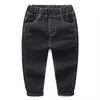 Jeansy wiosenne jesienne jeansy dżinsy małe chłopcy mody dżinsowe spodnie dżinsowe dzieci solidne kolory kowboju swobodne spodnie 2y-8 lat 230306