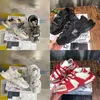 2023 3M reflective leather dad shoes space stitching material sports shoes 5862 luxury brand suede sports shoes DNA modern autumn and winter explosions.