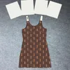 女性ストラップドレスタイトな編み物ドレス夏のノースリーブニットドレスセクシーなボディコンドレス