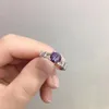 925 Argent Femmes Bague 1ct Violet Moissanite Diamant 6.5mm Lab Made Mariée Demoiselle D'honneur Fiançailles De Mariage Haute Joaillerie Cadeau