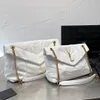 Üç boyutlu Moda Tasarımcısı Kadın Çantası Kadın Omuz çantası Çanta Çanta Orijinal Kutu Hakiki Deri Bulut çapraz gövde Altın ve gümüş siyah zincir HQY322722