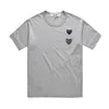 Designer TEE T-shirt da uomo Com Des Garcons PLAY T-shirt a maniche corte con cuore nero piccolo Grigio Taglia Donna