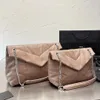 Bolso de mujer de diseñador de moda de tres tamaños Bolso de hombro de mujer Bolso de mano Caja original Cuerpo cruzado de nube de cuero genuino Cadena negra de oro y plata HQY322722