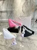 5A Plush Triangle Underarm Bag Fashion Bag One Counter Bag 2022 Winter Luxury Designer Crossbody Bage Parse Black White Pink