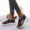 Sandaler plus size Sandaler Kvinnor 2022 Fashion Casual Platform Shoes Women Comfort Summer Soft Sports Sandaler andningsbara sneakers Z0306