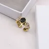 60 % RABATT 2023 Neuer luxuriöser, hochwertiger Modeschmuck für Black Living Flash Diamond Middle vielseitiger alter Familienhandschmuck Ring weiblich