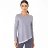 Aktiva skjortor Abs loli Kvinnor Mesh-Trim Sport Fitness Långärmad T-shirt Crewneck med Side Split Loose Yoga Workout Pullover Tunic