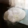 Geizige Krempenhüte für Damen, große Krempe, Sinamay-Fascinator-Hut, Cocktail-Hochzeit, Party, Kirche, Kopfbedeckung, modische Kopfbedeckung, formelle Blumen-Haar-Accessoires 230306