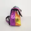 Damen-Handtasche mit Regenbogen-Wellenmuster, Adlerkopf auf der Vorderklappe, bunte Umhängetasche, Patchwork-Pu-Leder