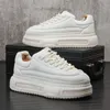 Designer Mens Italië platformschoenen mode witte sneakers ademende hoogte ronde teen flats veter-up comfortfeestje casual schoenen