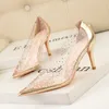 Frühling goldener Strasspolster PVC transparente Frauen Pumpen High Heels Sexy Speced Toe Party Hochzeitsschuhe Größe 41