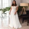 Bröllopsklänning Elegant Chiffon Plus Size V-Neck korta ärmar pärlstav brudklänning med snörning bak robe de mariage