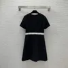 Runway jurken ontwerper Milan 2023 Lente zomer o nek korte mouwmustiemerk dezelfde stijl dames 1BO9