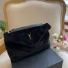 2023 Super hot shopping bag designer Womens Leather handbags Classic full Fashion Designers bag
