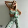 Femmes Deux Pièces Pantalons D'été Femmes Survêtement Sexy Deux Pièces Vêtements Ensemble Vert Imprimé Bateau Cou Tube Crop Tops Taille Haute Flare Femme