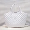 Luxury Women's Bag Tote Large Capacity quilted sheep leather Shopping bag Women's Handbag Designer One Shoulder Bag Beach Bag Diagonal Span Purse Designer YYL 27 CM