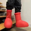 MSCHF Astro buty chłopięce mężczyźni kobiety duże czerwone buty luksusowe okrągłe Toe śliczne botki moda grube dno gumowa platforma kalosze buty typu oversize
