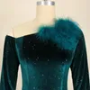 Etnische kleding Afrikaanse jurken vrouwen bodycon groen kerstfeest fluwelen winter veer glanzende avondschoen sexy nachtjurk