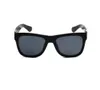 2023 Europe et Amérique Fashion Fashion Mens and Women's 8369 PC Sunglasses Luxury Luxury Outdoor Voyage