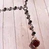 Anhänger Halsketten Fee Grunge Schwarz Gothic Mini Rosenkranz Rote Glas Charm Halskette