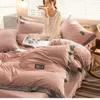 寝具セットモダンな暖かい二重濃厚なサテンベッドカバーセットフランネルベルベットジューゴデカマ家庭用商品DH50FZP