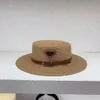 sombrero de cubo de paja tejido