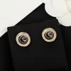 2023 Luxury Quality Charm Round Shape Stud Earring med diamant och svart färg i 18K Gold Plated Have Box Stamp PS3157A