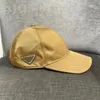 Lüks Şapkalar Üçgen Kadın Beyzbol Şapkası boş zaman sporu çok renkli Casquette Yıkanabilir Pamuk Astar Açık Sport Sport Sol Renk Tasarımcı Şapka Erkekler için PJ033 C23