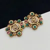 18K GOUD VERGELEGD Bloemvormige vintage stud oorbellen Luxe mode Gem Studs Classic Design Earring Party Bruiloft Betrokkenheid Liefhebbers Gift Sieraden Groothandel