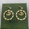 Högkvalitativa lyxiga smycken Family Year Letters Rectangular Diamond Pearl Earrings Feminine Temperament Light Circle örhängen