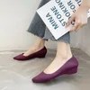 Отсуть обувь весна и лето заостренные женские женские туфли на внешнюю одежду Flat Sandals PD 006 230307