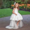 Nouveau haut bas robes de fille de fleur cristaux strass col en v avec dentelle Long Train pour enfants robes de fête d'anniversaire