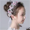 Kızların Baş Parçaları Kız Saç Aksesuarları Kore Versiyonunun Gösteri Başlıkları Giyim Kafa Bantları Çocuk İnci Çiçekler Dam Damlası Dhq27