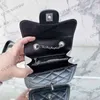 CC Bag Klassische Kontrast-Flip-Tasche für Damen, modische Lederhandtasche, luxuriöser Designer, gestepptes Diamantgitter, silberfarbenes Metall, modische diagonale Umhängetaschen mit großem Fassungsvermögen