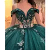 Emerald Green Illusion Lade Appliques Quinceanera Dress Ball Jurk van de schouder kralen Lace Corset Vestidos de prom feestjurken