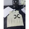 Kvinnors stickor Tees Designer 2023 Spring Summer Jacquard Cut-Out Vest Design Fashionable Knitted Tops Clothing Black T249