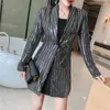 Kvinnorjackor 2023 Spring and Autumn paljetter kostym Overgaver Kvinnliga långa sektion Slim Slimming Fashion Small Dress Jacket W307