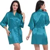 Kvinnors sömnkläder Ladies Robe Silk Satin Kimono Smooth Solid Thin Cardigan Sexig Short Bathrobe Summer Bride Robes For Women