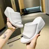 Designer tofflor Färgglada kvinnors plattform Fashion Sandals Mid Heel High 7cm Box Sandals 2023