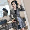 Kvinnorjackor 2023 Spring and Autumn paljetter kostym Overgaver Kvinnliga långa sektion Slim Slimming Fashion Small Dress Jacket W307