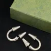 Semiarc Bending Bit Boucles d'oreilles Poli Charme Lisse pour les Femmes Plaine Simple Lady Convient Bijoux