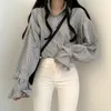 Camicette da donna Camicetta primaverile a righe Colletto rovesciato da donna Manica lunga Camicie casual vintage Top allentati Harajuku Designer coreano Autunno