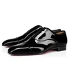 2023 Hombres Mocasines Zapatos de vestir Zapatillas de deporte de diseño Triple Negro Rojo Oreo Gamuza Charol Remaches Slip On Loafer Hombre Boda Fiesta de negocios Zapatilla de deporte con caja
