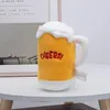 محاكاة جديدة أفخم مملوءة بلوش لعبة الكلاب البيرة كوب البيرة زجاجة صرير لعبة حيوان أليف