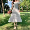 Sukienki imprezowe Heydress Summer Kobieta sukienka koronka w dekolcie z nutka biała elegancka francuska elegancka scedos żeńska botton design trąbka