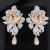 Orecchini pendenti da 76 mm con fiore di crisantemo trafitto con zirconi cubici, orecchini da donna, gioielli da sposa