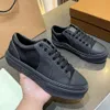 Top Quality Leather Sneaker Men Women Shoes Gum Grey with Strawberry Wave Mouth Tiger Web Print Vintage Trainer Casual Sneakers